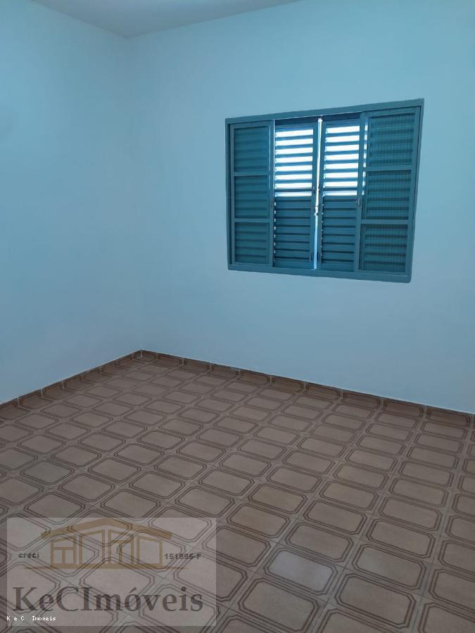 Casa à venda com 3 quartos, 150m² - Foto 11