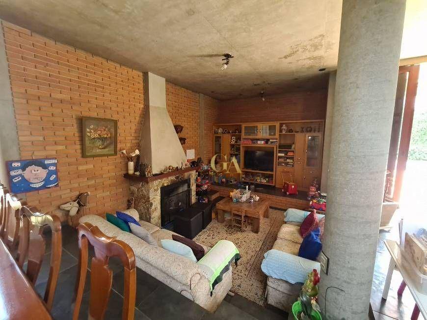 Casa de Condomínio à venda com 4 quartos, 600m² - Foto 5