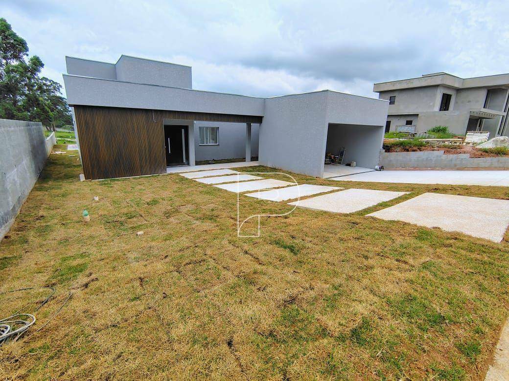 Casa de Condomínio à venda com 3 quartos, 248m² - Foto 1