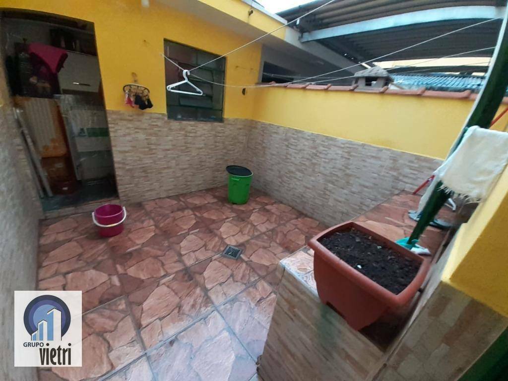 Sobrado à venda com 2 quartos, 97m² - Foto 19