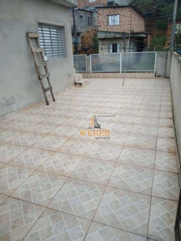 Sobrado à venda com 2 quartos, 170m² - Foto 4