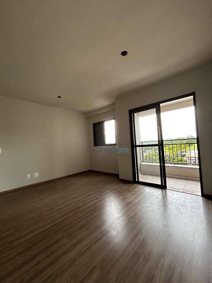 Apartamento à venda com 2 quartos, 64m² - Foto 3