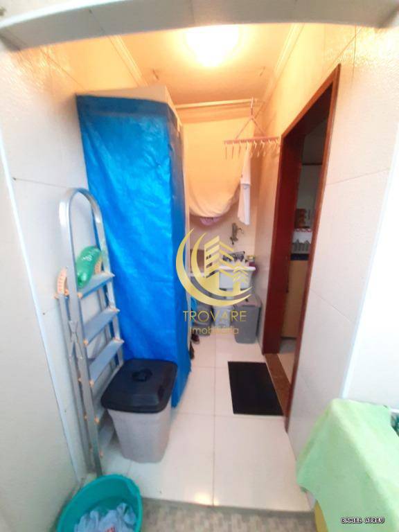 Casa à venda com 3 quartos, 100m² - Foto 17