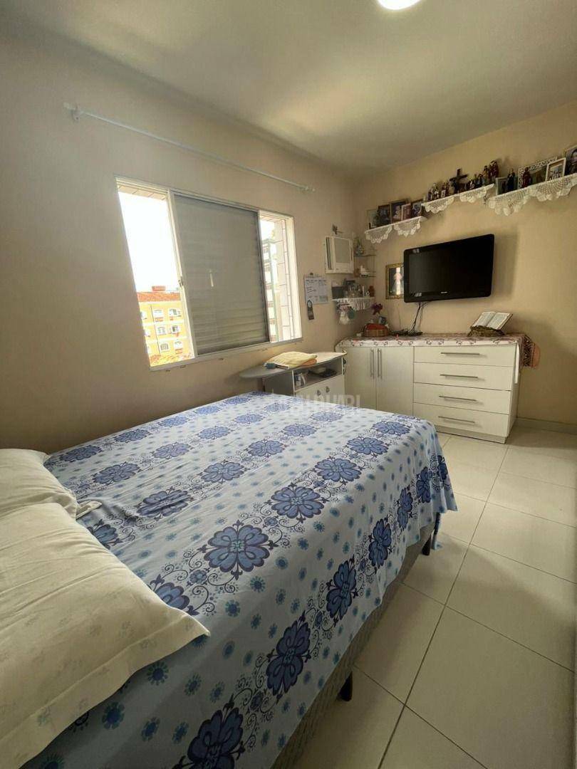 Apartamento à venda com 2 quartos, 75m² - Foto 7