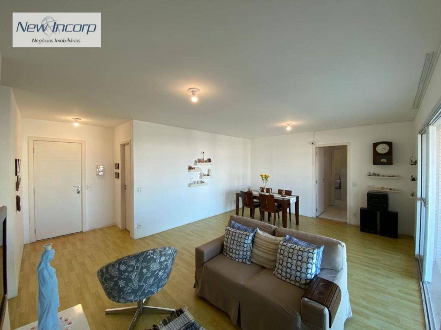 Apartamento à venda com 4 quartos, 238m² - Foto 14