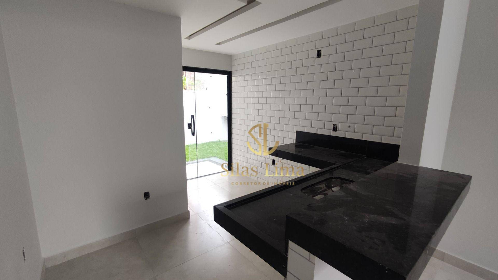 Casa à venda com 3 quartos, 85m² - Foto 11