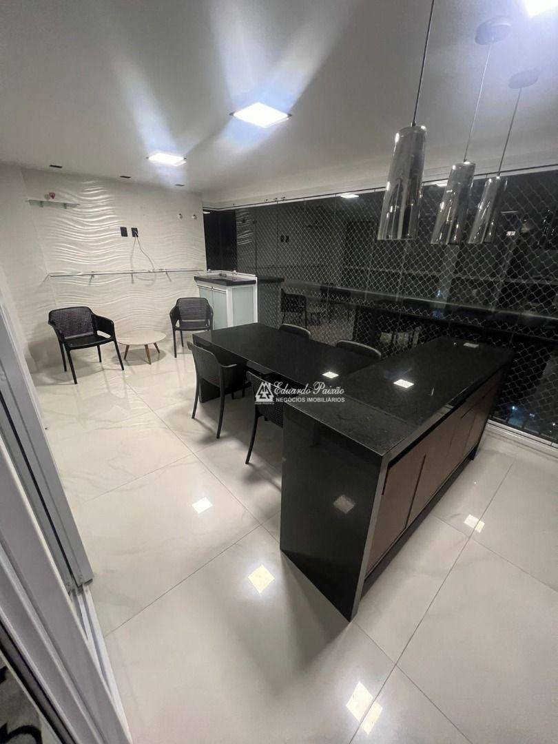 Apartamento à venda com 3 quartos, 154m² - Foto 9