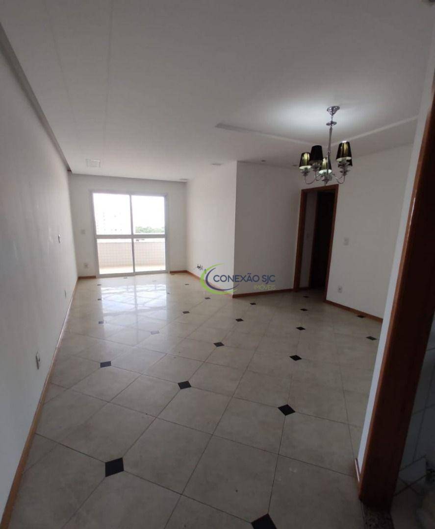 Apartamento à venda com 3 quartos, 107m² - Foto 10