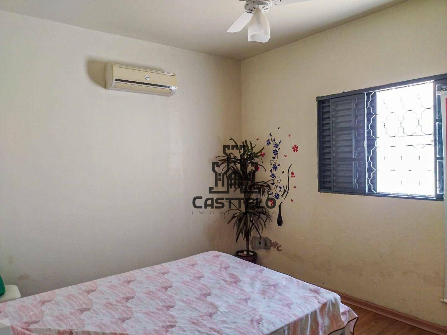 Casa à venda com 3 quartos, 70m² - Foto 6