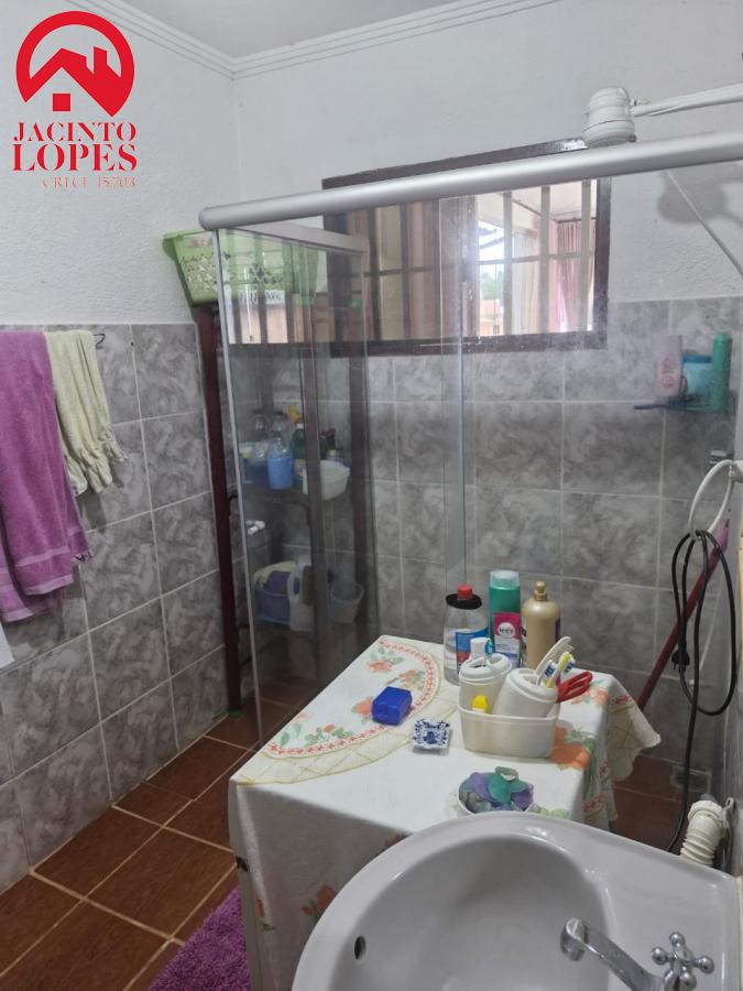 Casa à venda com 3 quartos, 200m² - Foto 25