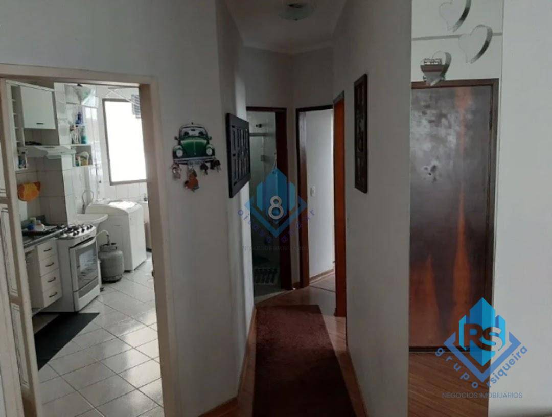 Apartamento à venda com 2 quartos, 75m² - Foto 8