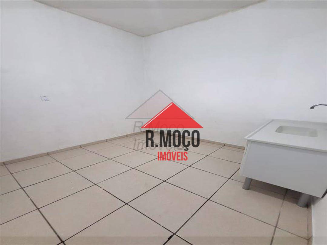 Casa à venda com 3 quartos, 120m² - Foto 32