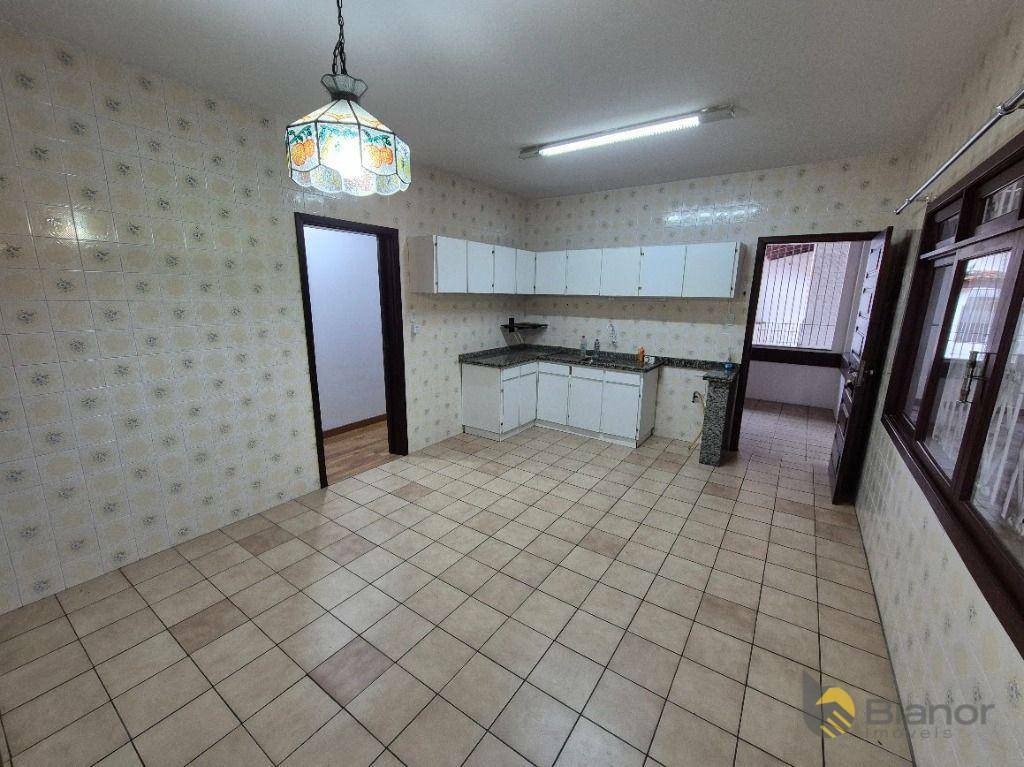 Casa, 3 quartos, 200 m² - Foto 5