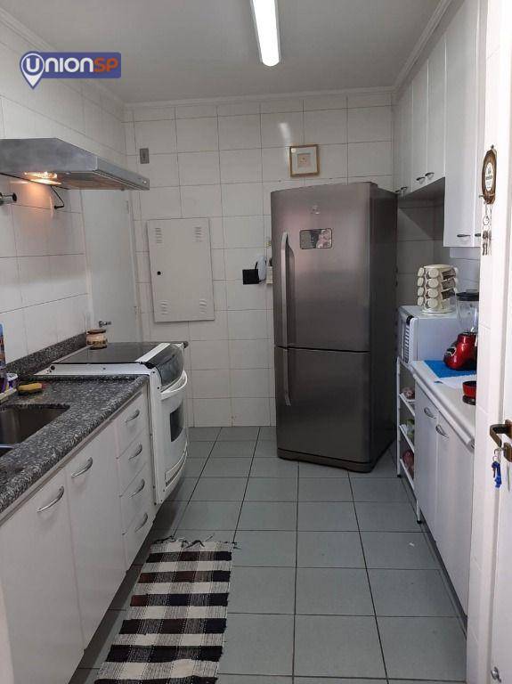 Apartamento à venda com 3 quartos, 156m² - Foto 27