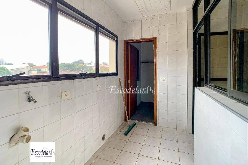 Apartamento à venda com 3 quartos, 130m² - Foto 16