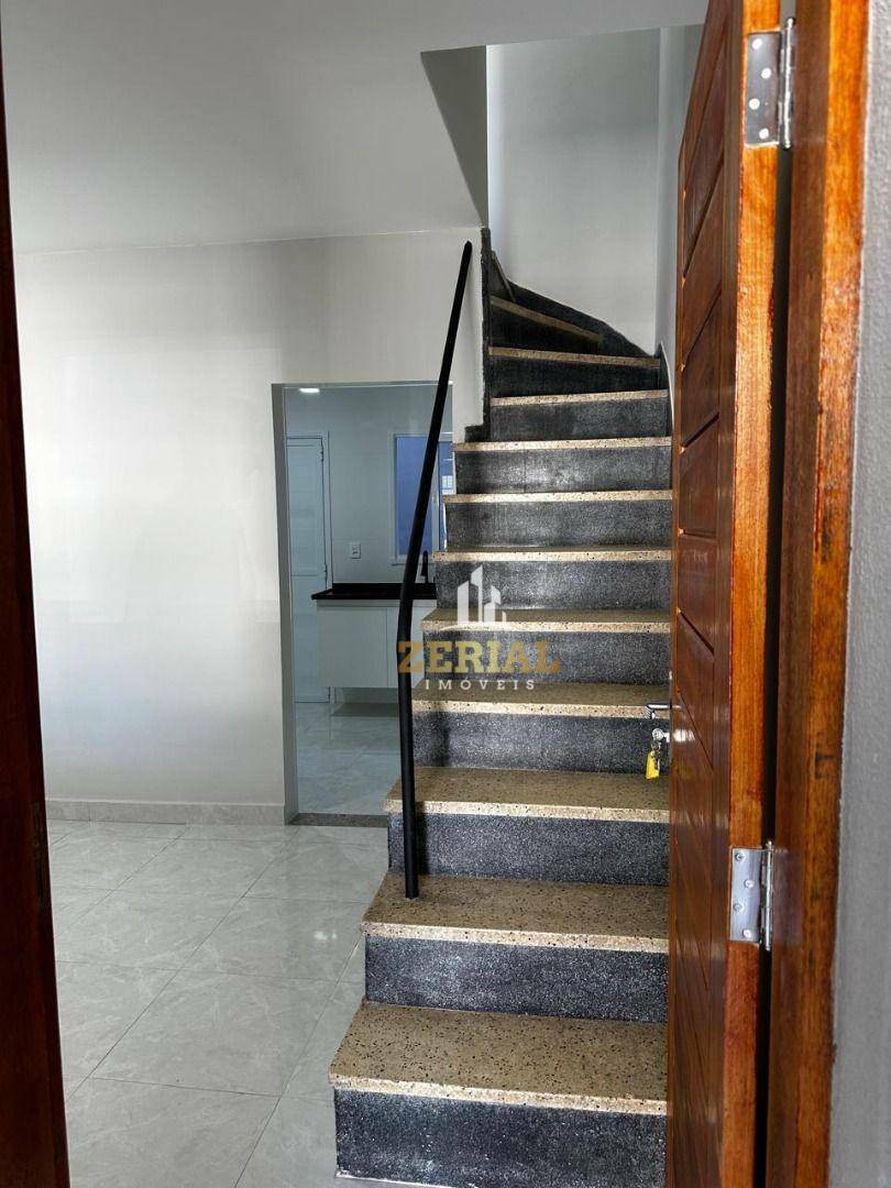 Sobrado para alugar com 2 quartos, 100m² - Foto 3