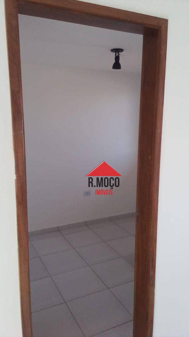 Apartamento à venda com 2 quartos, 42m² - Foto 11