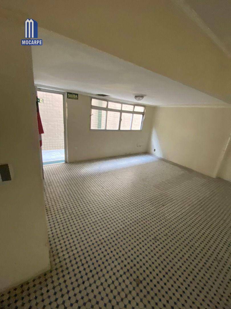 Apartamento à venda com 3 quartos, 131m² - Foto 5