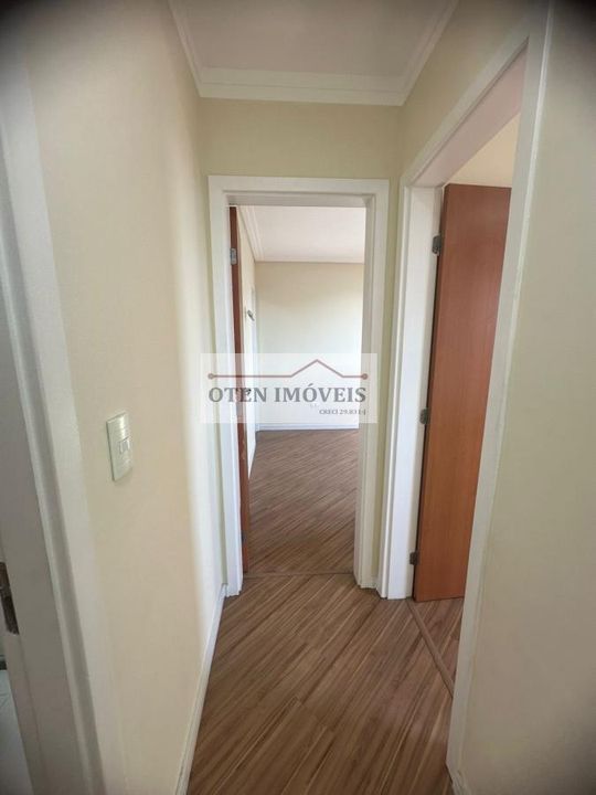 Apartamento à venda com 2 quartos, 60m² - Foto 4