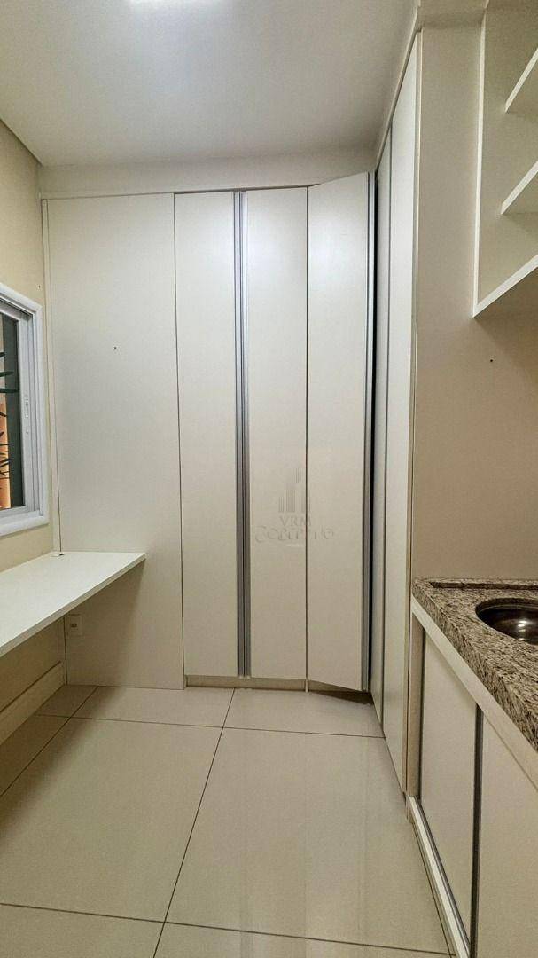 Sobrado à venda com 4 quartos, 450m² - Foto 4