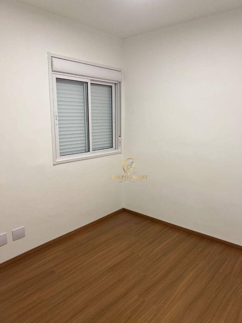 Apartamento para alugar com 3 quartos, 65m² - Foto 6