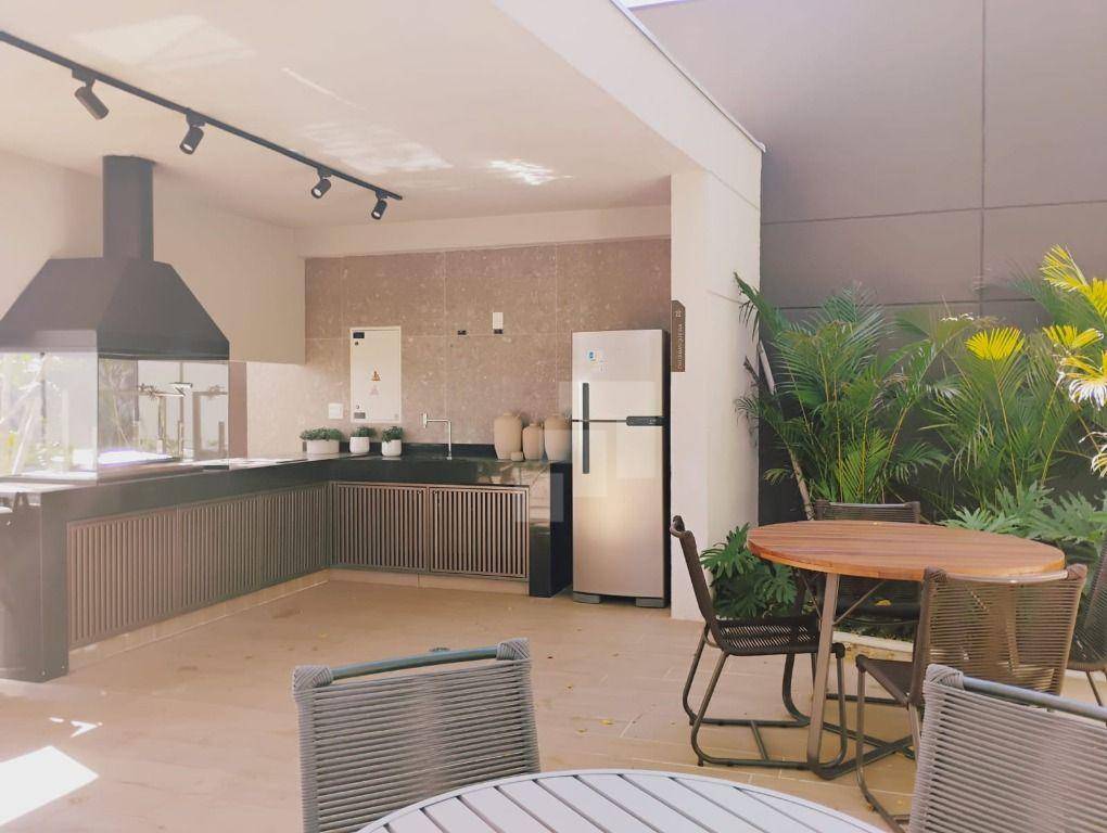 Apartamento para alugar com 2 quartos, 68m² - Foto 14