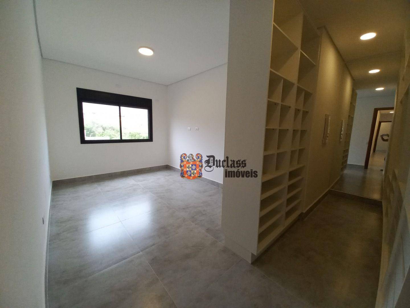 Casa de Condomínio para alugar com 4 quartos, 390m² - Foto 35