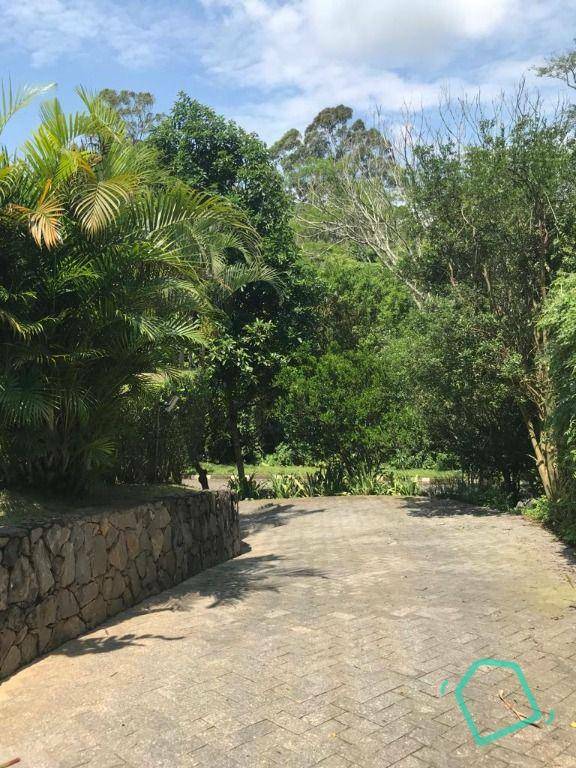 Casa de Condomínio à venda com 3 quartos, 240m² - Foto 22
