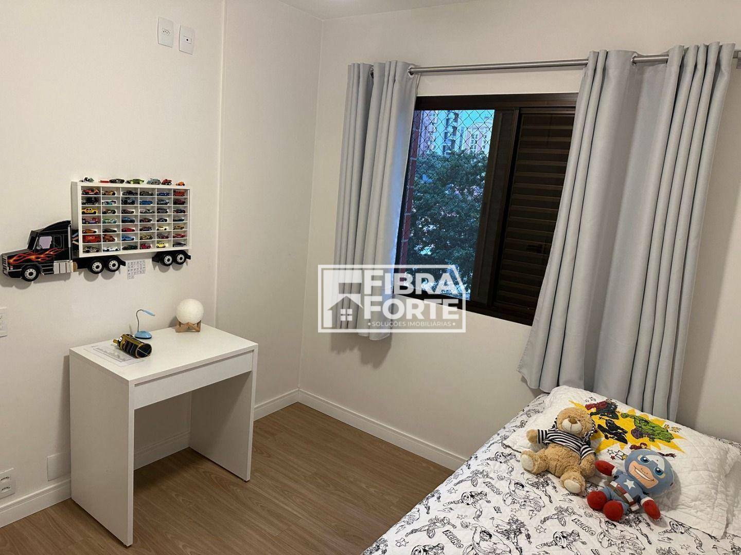 Apartamento à venda com 3 quartos, 115m² - Foto 16