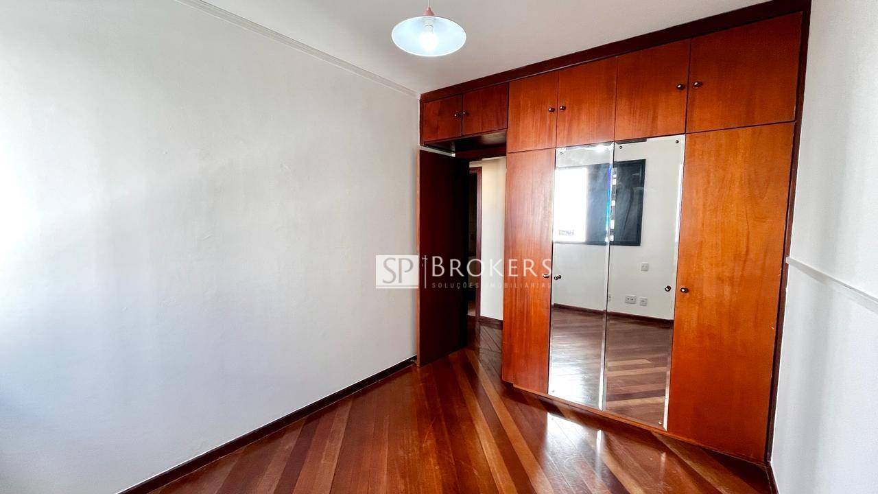 Apartamento à venda com 3 quartos, 110m² - Foto 13