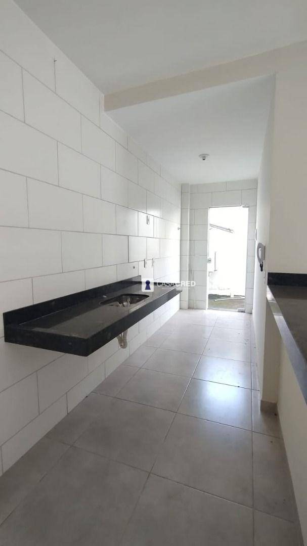 Apartamento à venda com 2 quartos, 50m² - Foto 6