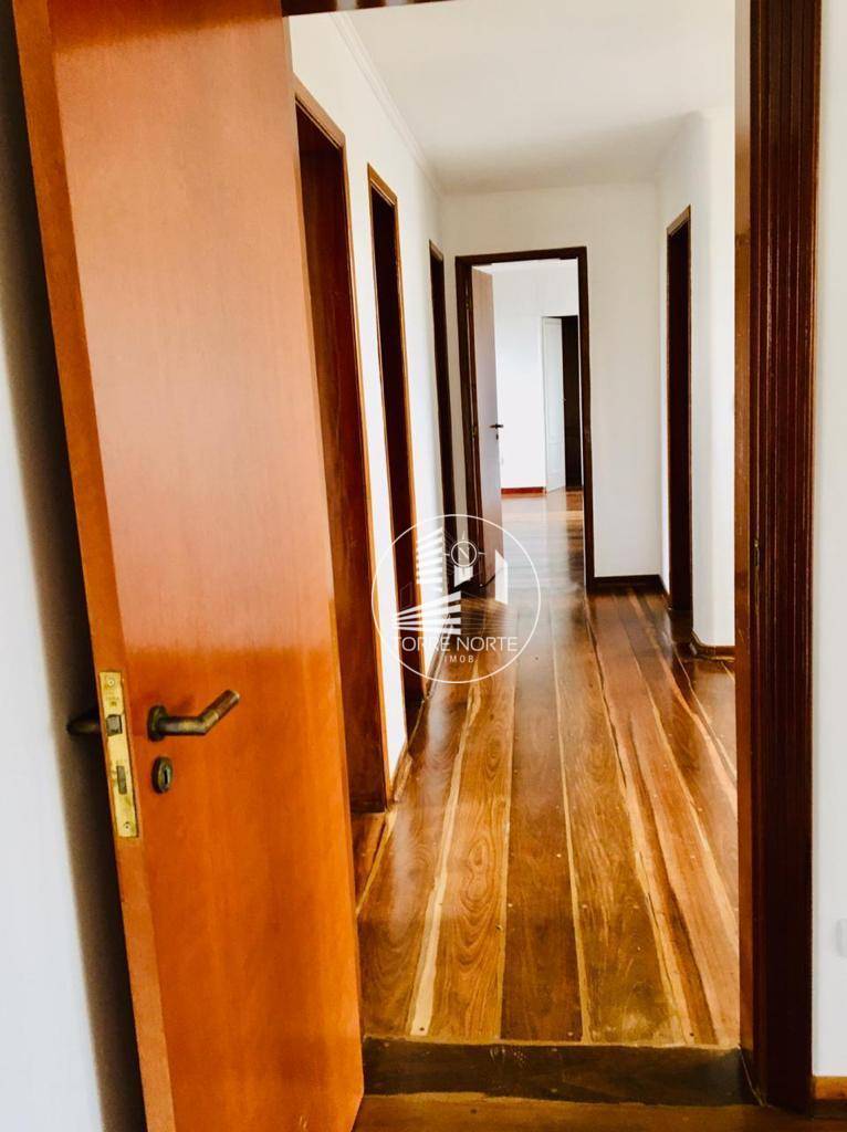 Apartamento à venda com 4 quartos, 220m² - Foto 12