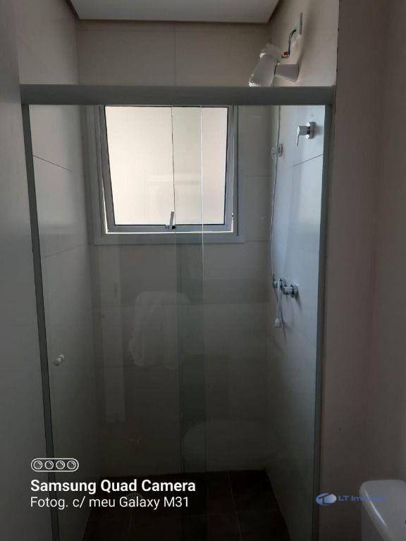 Apartamento para alugar com 3 quartos, 101m² - Foto 15