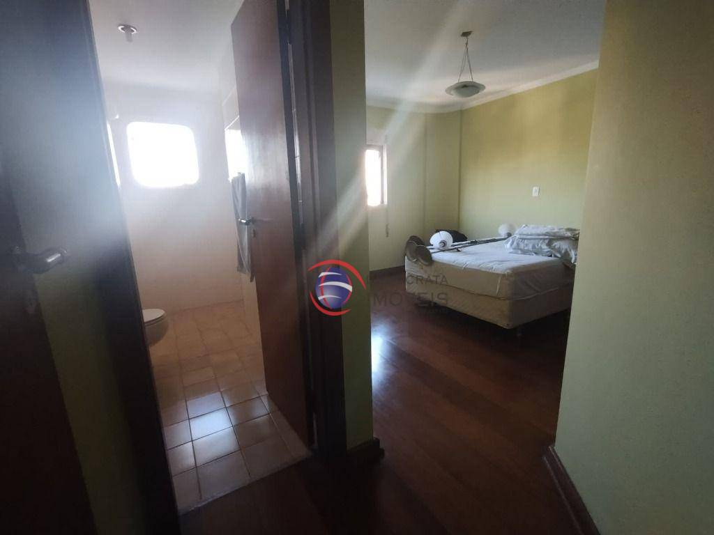 Apartamento à venda com 3 quartos, 160m² - Foto 8