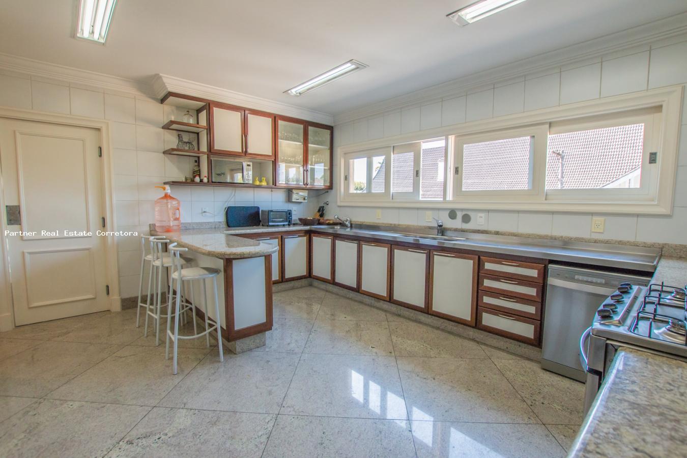 Casa à venda com 3 quartos, 1500m² - Foto 11