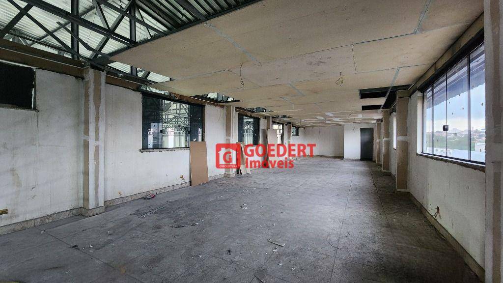 Depósito-Galpão-Armazém para alugar, 1800m² - Foto 24