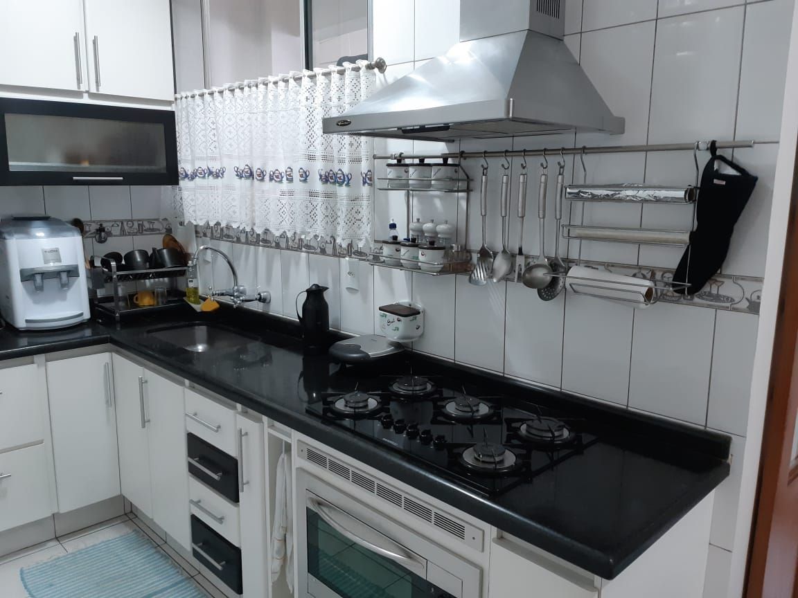 Apartamento à venda com 3 quartos, 105m² - Foto 3