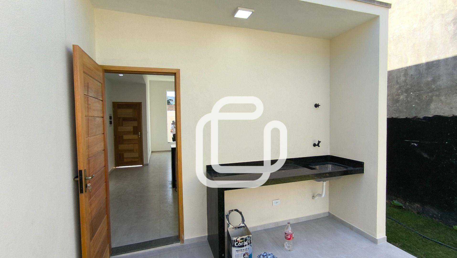 Casa à venda com 3 quartos, 70m² - Foto 15