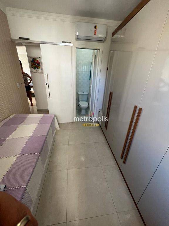 Cobertura à venda com 3 quartos, 200m² - Foto 14