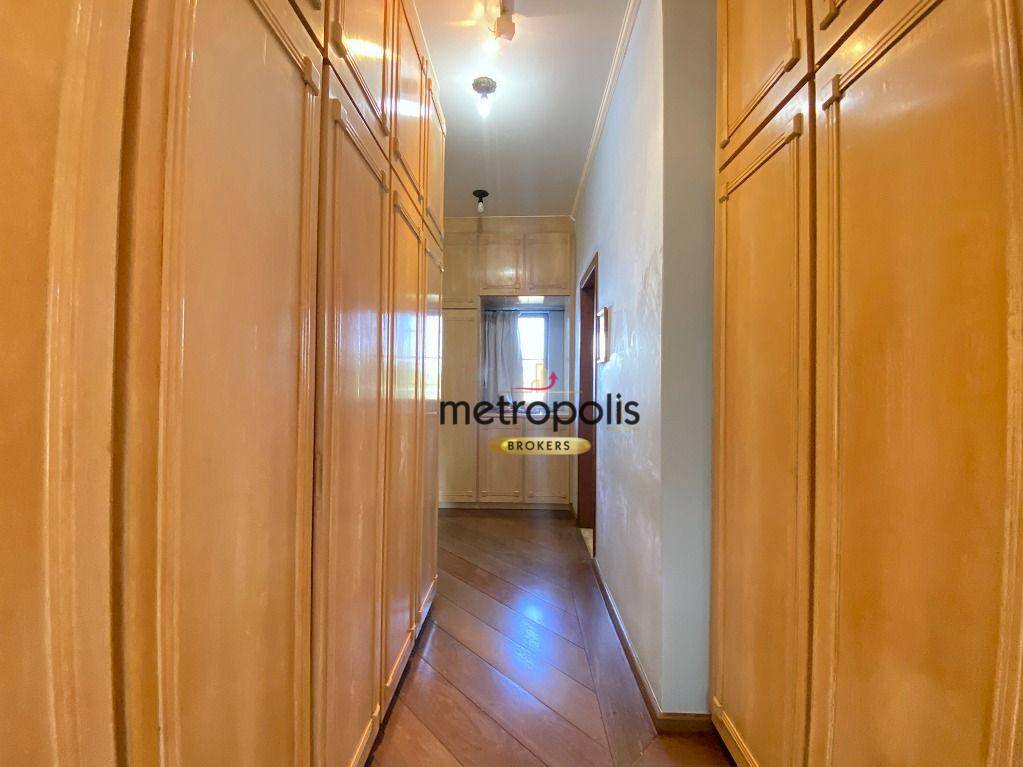 Sobrado à venda e aluguel com 4 quartos, 600m² - Foto 58