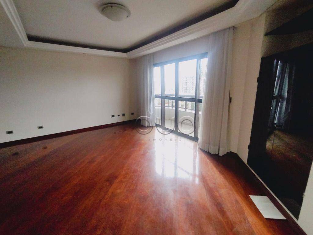 Apartamento para alugar com 3 quartos, 163m² - Foto 3