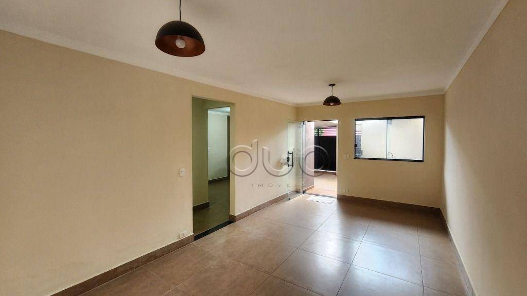 Casa, 3 quartos, 113 m² - Foto 1