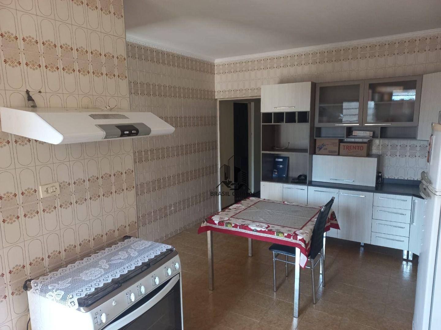 Sobrado para alugar com 3 quartos, 270m² - Foto 7