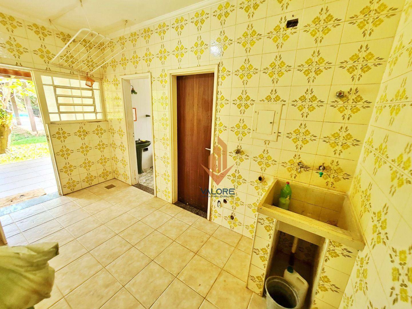 Casa de Condomínio à venda com 4 quartos, 326m² - Foto 27