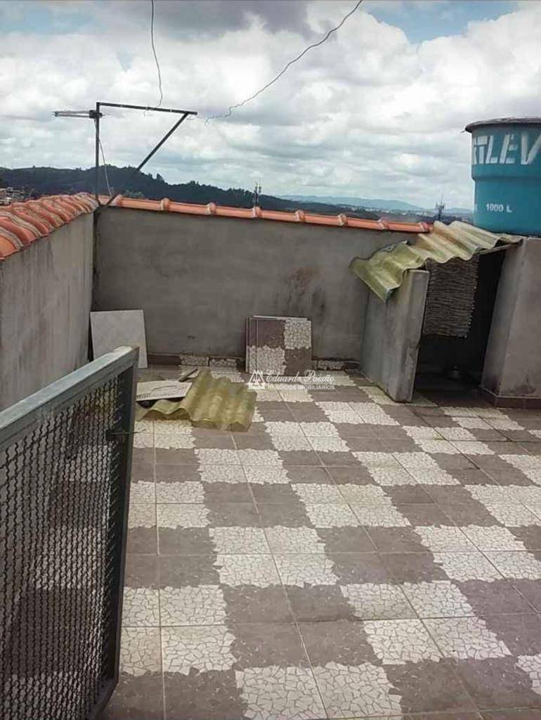 Sobrado à venda com 6 quartos, 200m² - Foto 14