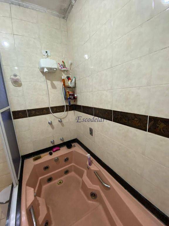 Sobrado à venda com 4 quartos, 304m² - Foto 29