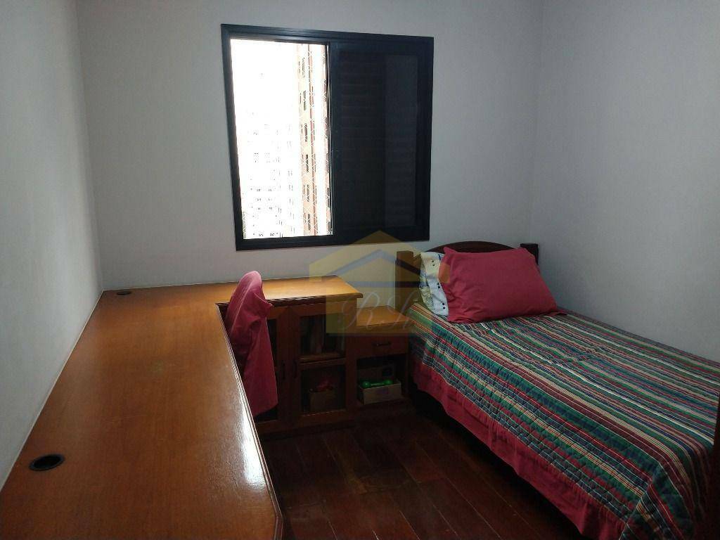 Apartamento à venda com 3 quartos, 86m² - Foto 10