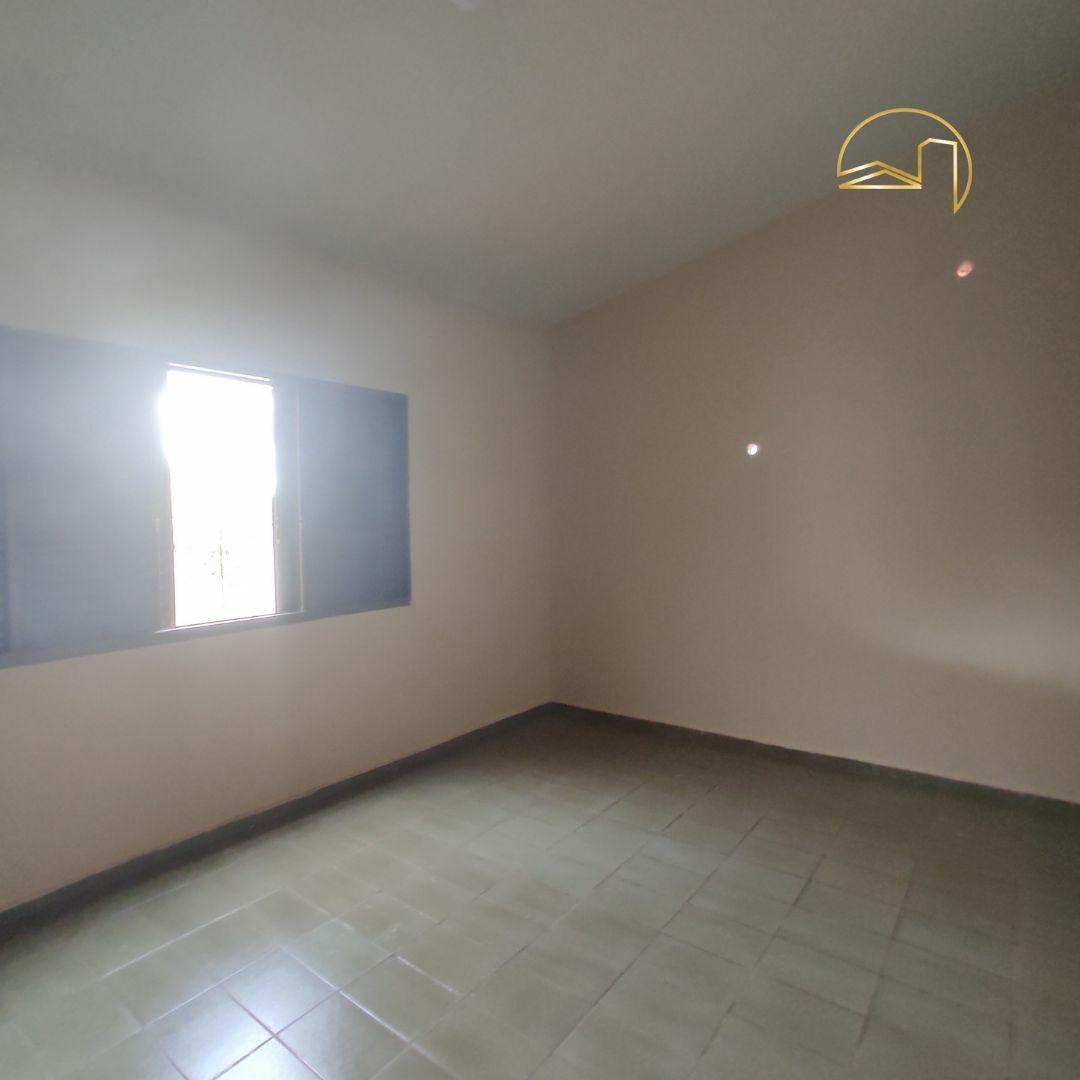 Casa para alugar com 3 quartos, 126m² - Foto 12