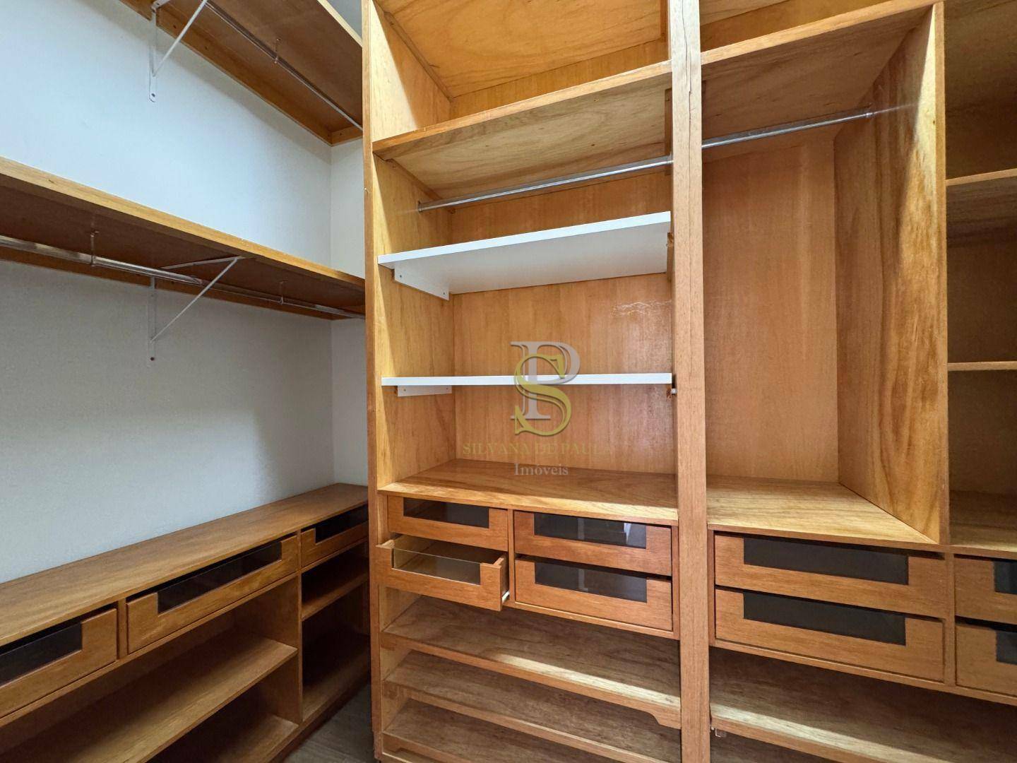 Casa à venda com 3 quartos, 387m² - Foto 45