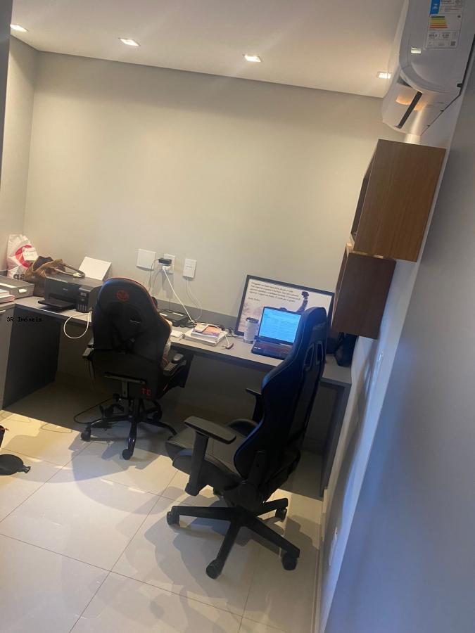 Apartamento à venda com 3 quartos, 135m² - Foto 3